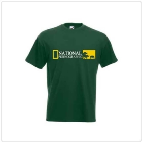 National Pornographic bedrukt op een t-shirt