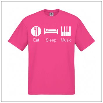 Eat sleep music bedrukt op een roze t-shirt